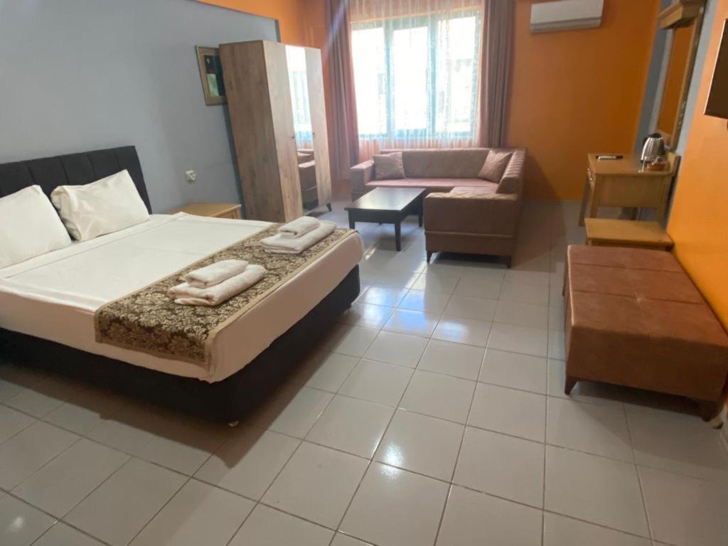 City House Hotel Antalya Buitenkant foto